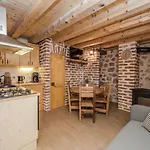 Casa de Férias Seaside Retreat In Marina Di Grosseto Starigrad Paklenica