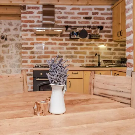 Cozy With Garden In * Starigrad Paklenica