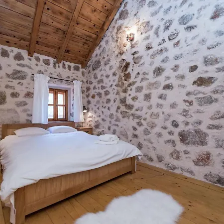 Cozy With Garden In * Starigrad Paklenica